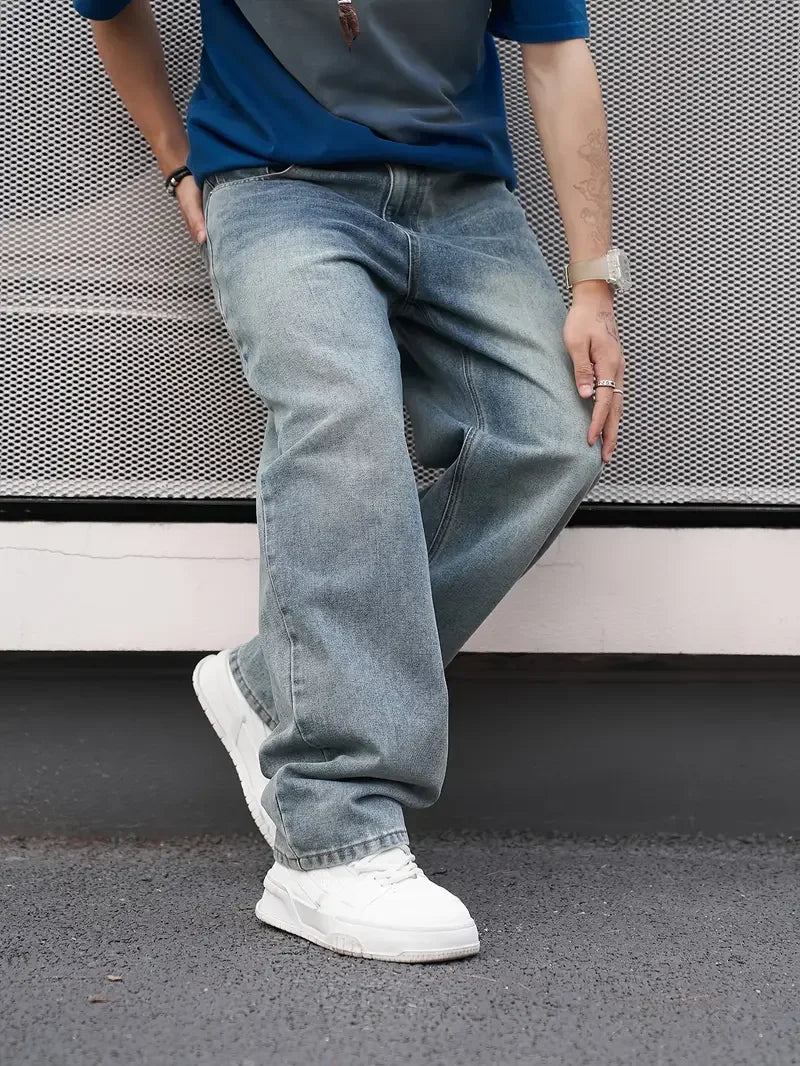 Men's Casual Straight Wash Jeans.
