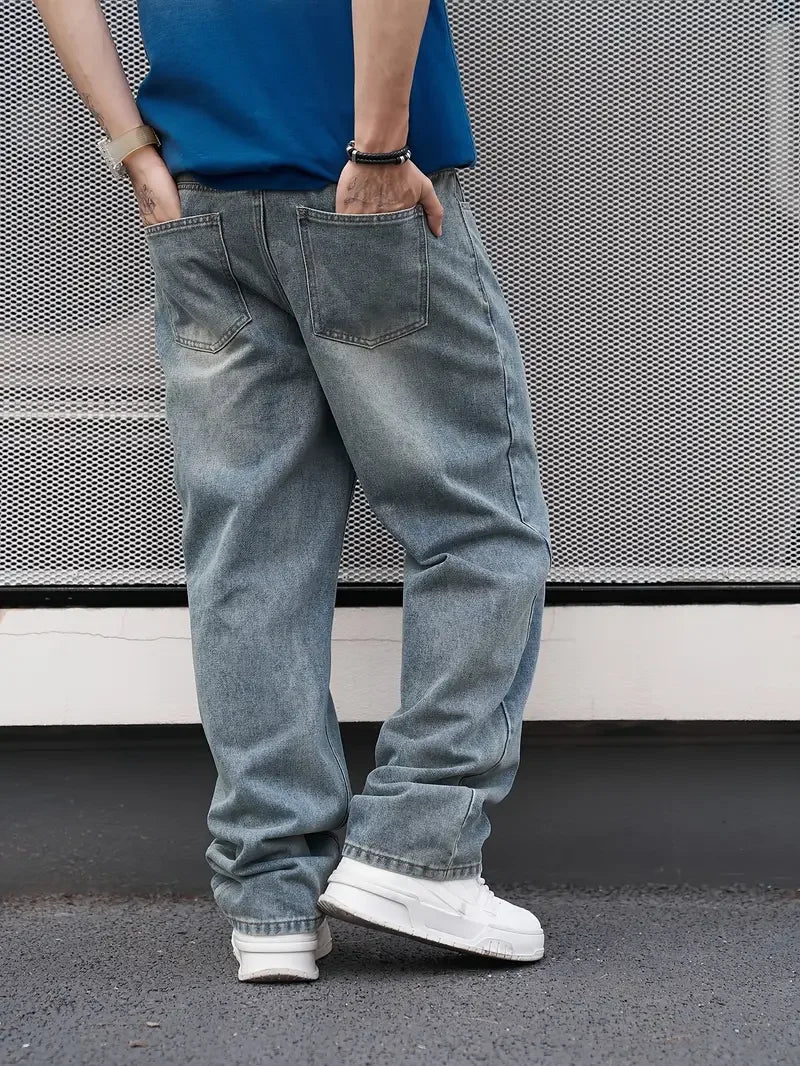 Men's Casual Straight Wash Jeans.