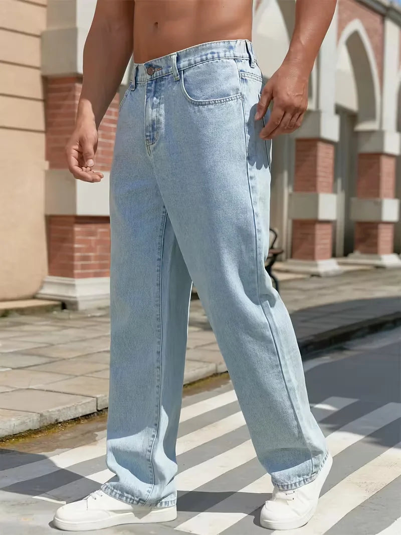Light Blue Men's Casual Straight-leg Jeans.