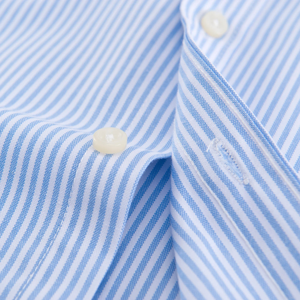 Men's Striped Oxford Long Sleeve Shirt.