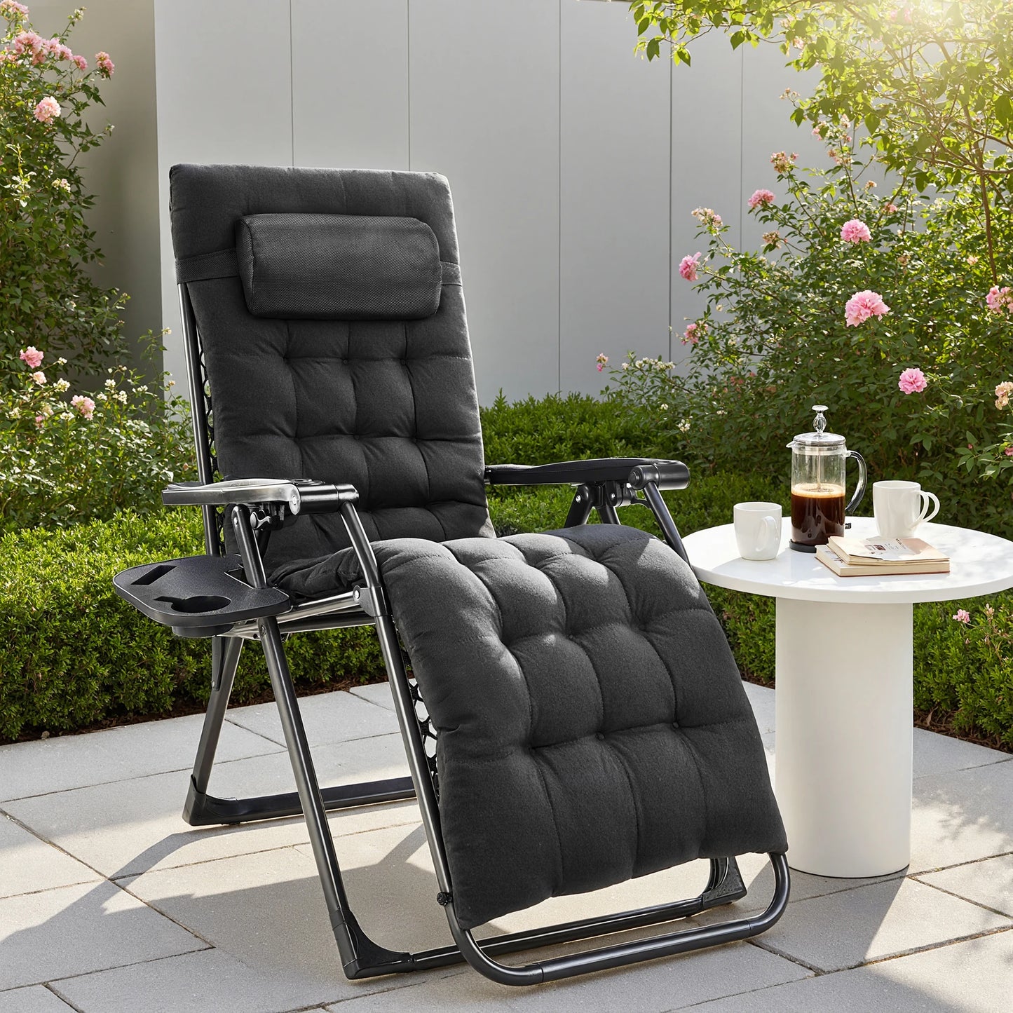 Zero Gravity Set of 2 Portable Recliners.