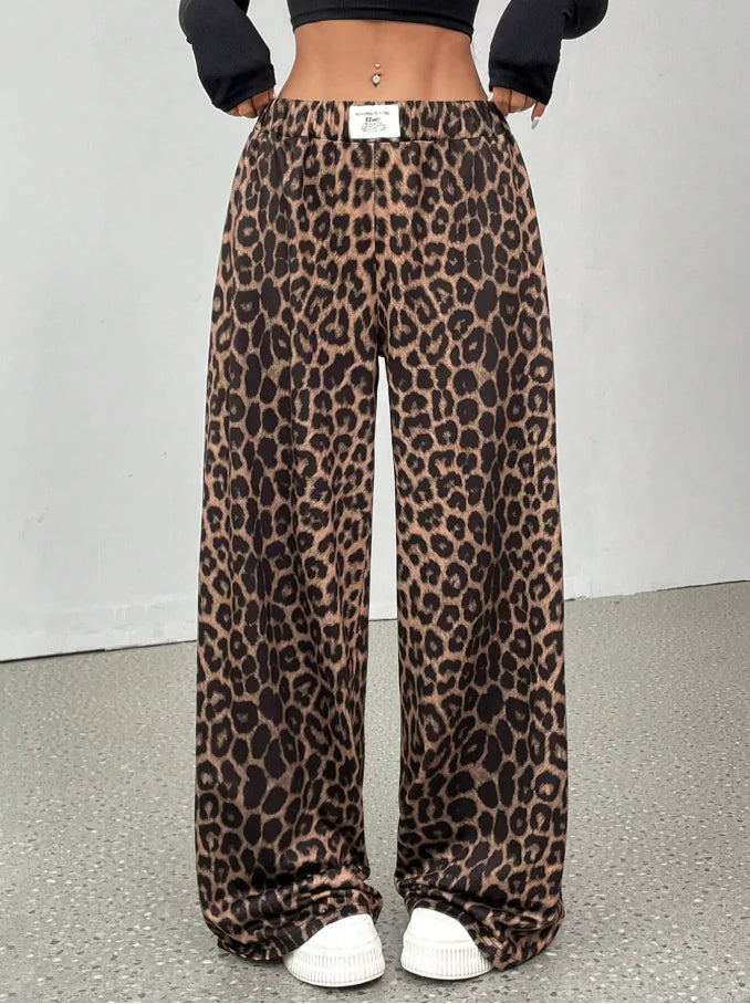Women Leopard Print Wide Leg Pants.
