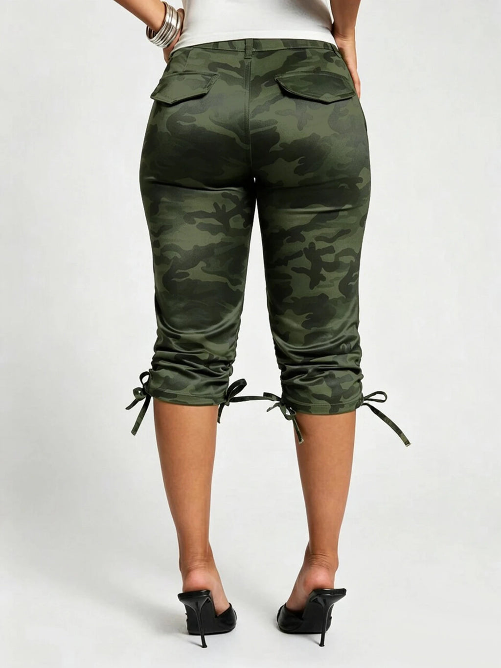 Women's High Waist Camo Printed Pants With Drawstring.