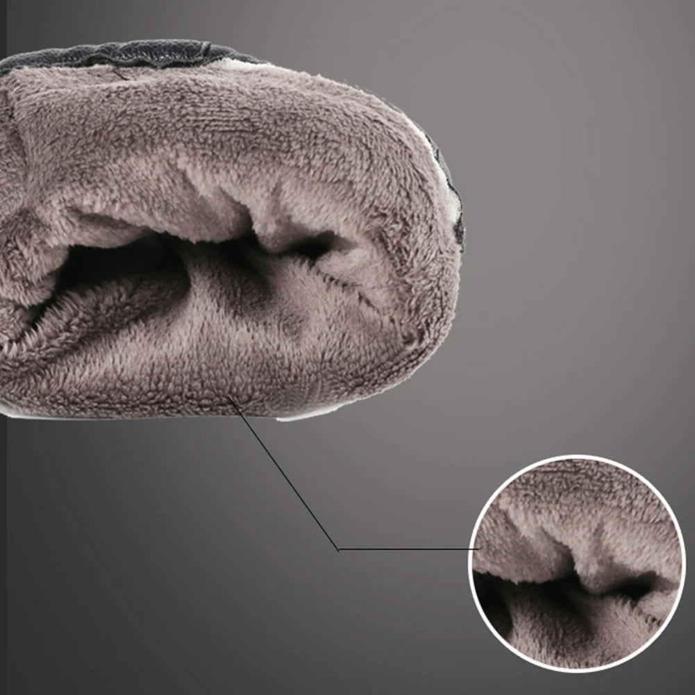Electric heating gloves from Your Outdoors n' More with insulated design and touchscreen compatible fingertips.
