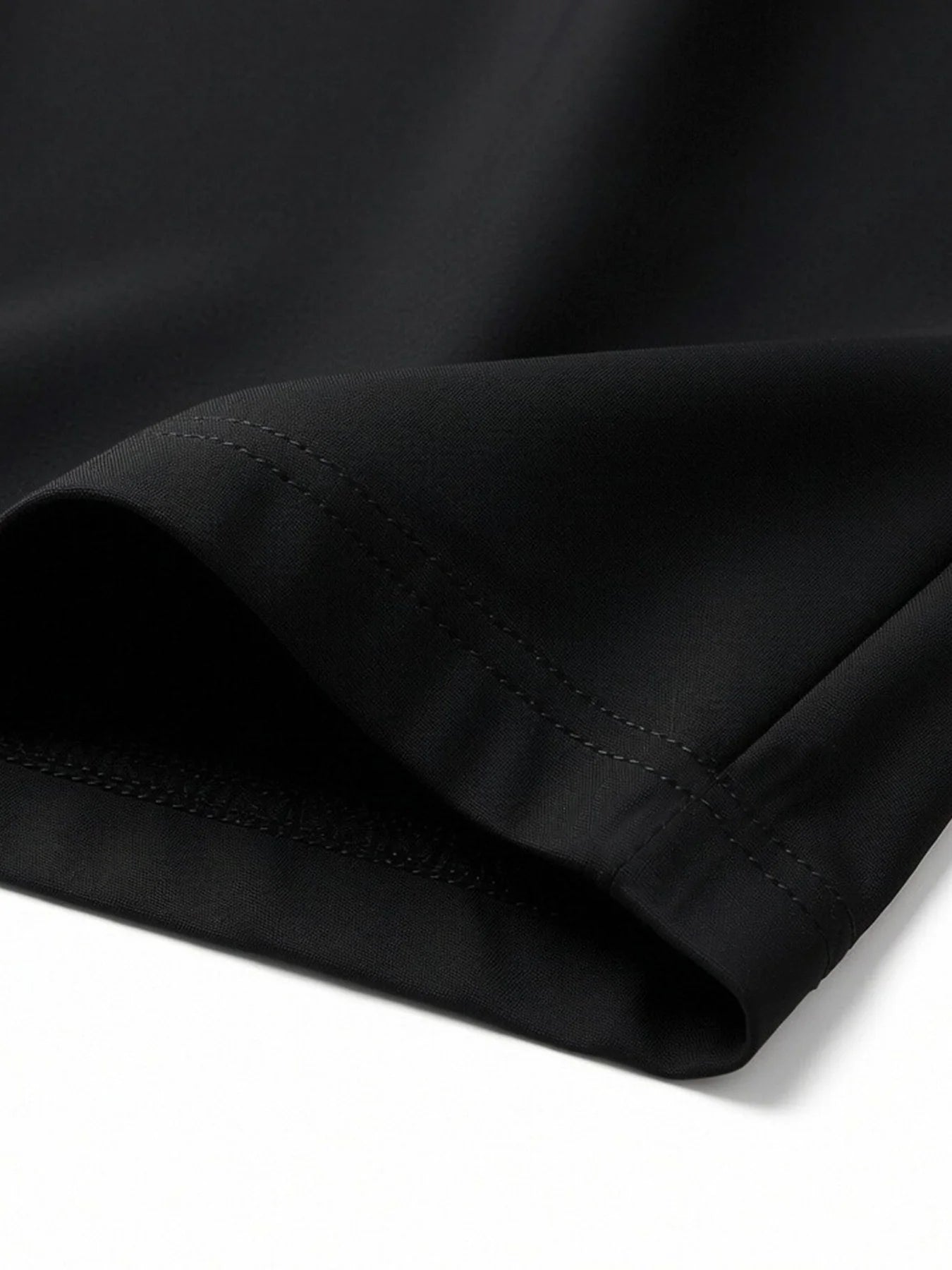 Men's 3-piece quick-dry shorts set.